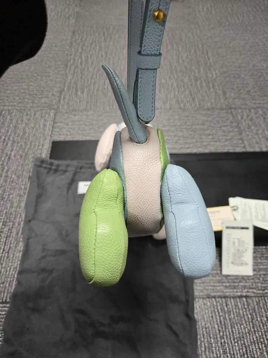 thumbnail-5